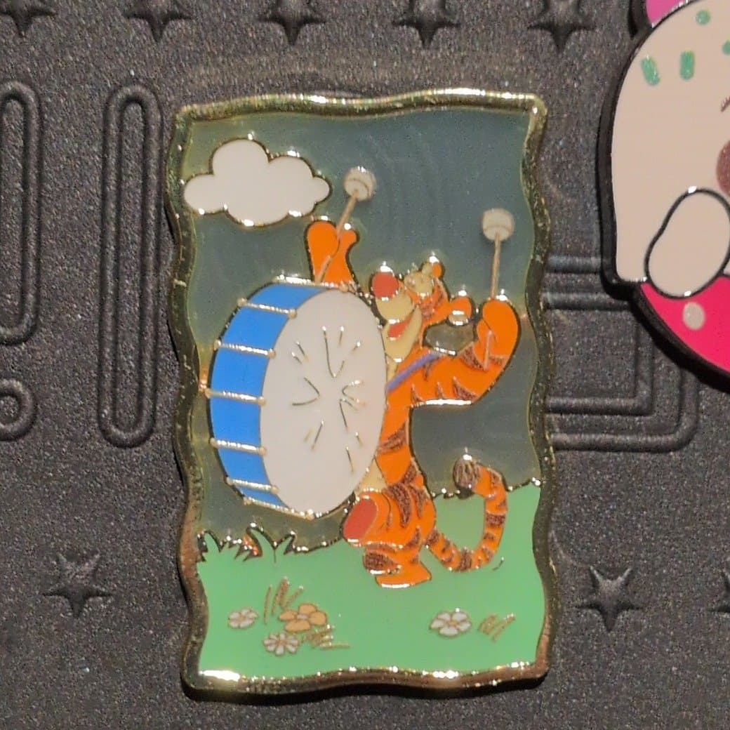 Tigger Playing Drum - Winnie the Pooh Band Series front
