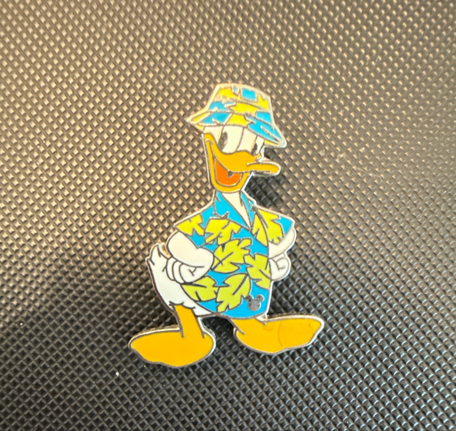 Donald Duck - 2011 Hidden Mickey - T-Shirt front