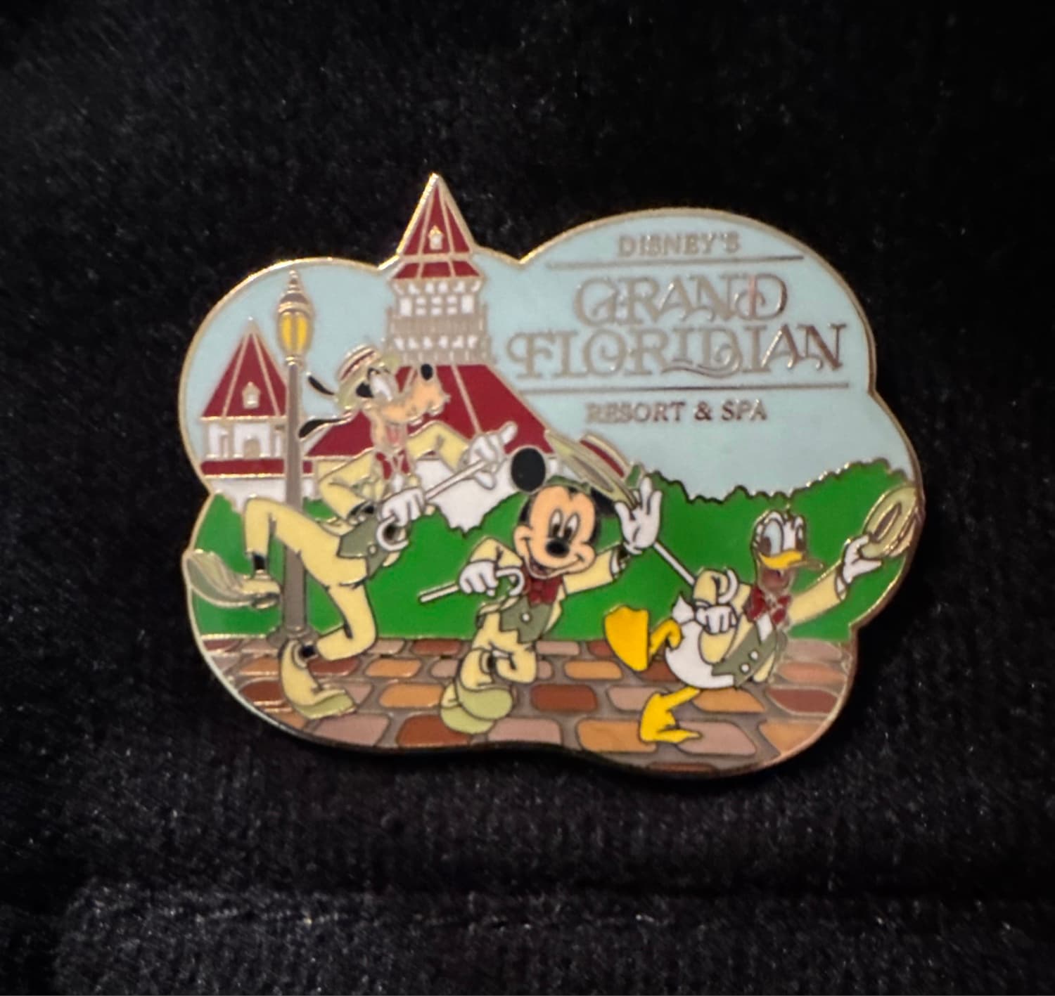Disney's Grand Floridian Resort & Spa Dapper Mickey Donald Goofy Pin front