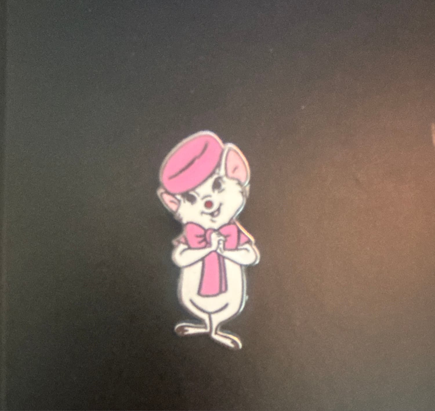 Miss Bianca (from The Rescuers 2 Pin Set) front