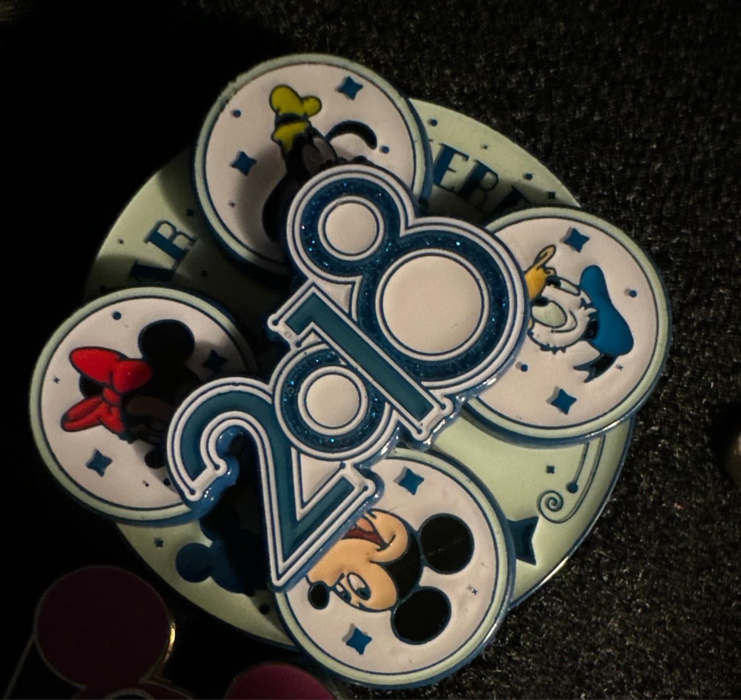 2018 The Year to Be Here Mickey Minnie Goofy Donald Spinner Pin front