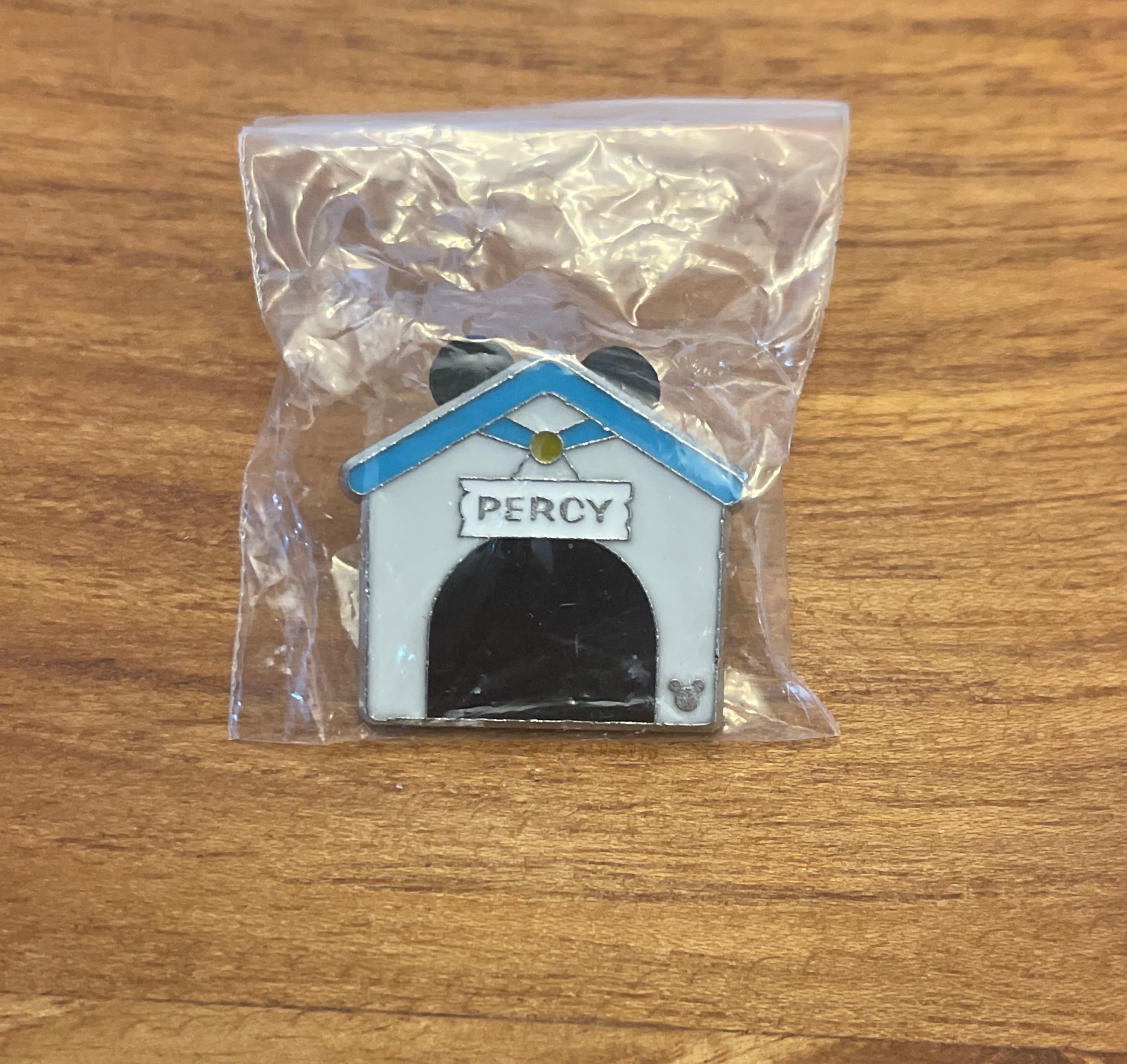 Percy Doghouse - Pocahontas - Hidden Mickey 2019 front