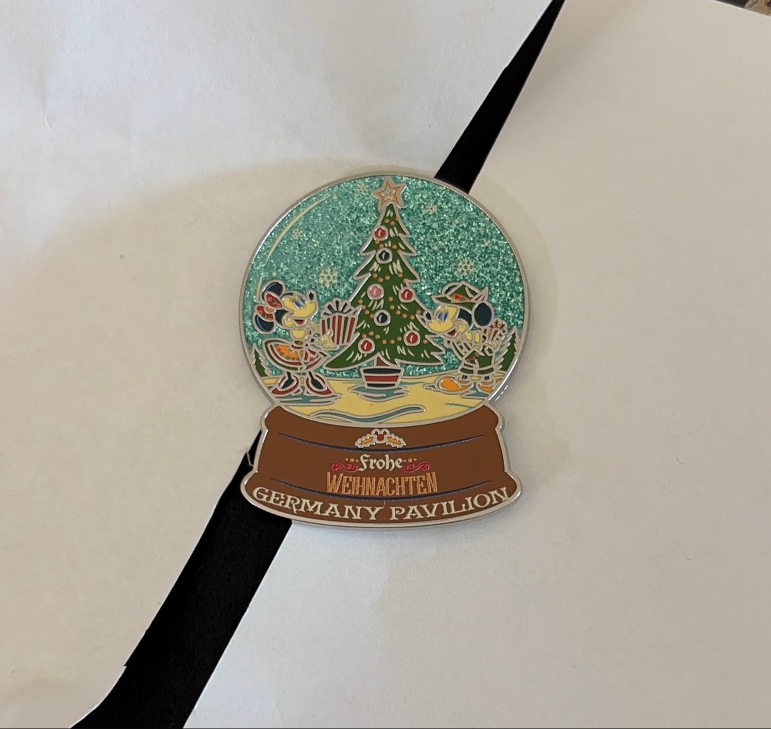 Frohe Weihnachten Germany Pavilion Mickey & Minnie Snow globe front