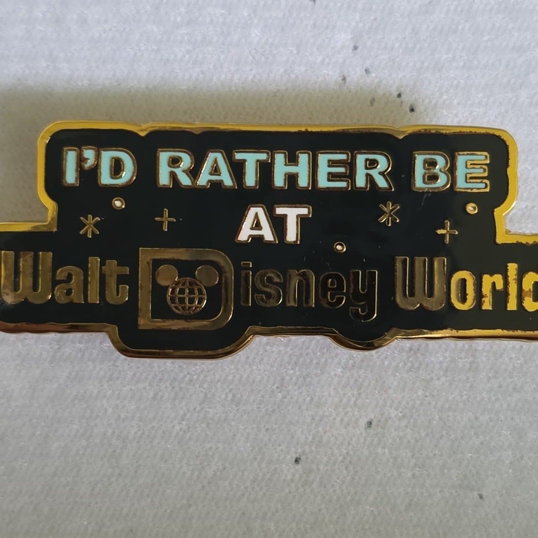 id rather be at Walt Disney world flair pin front
