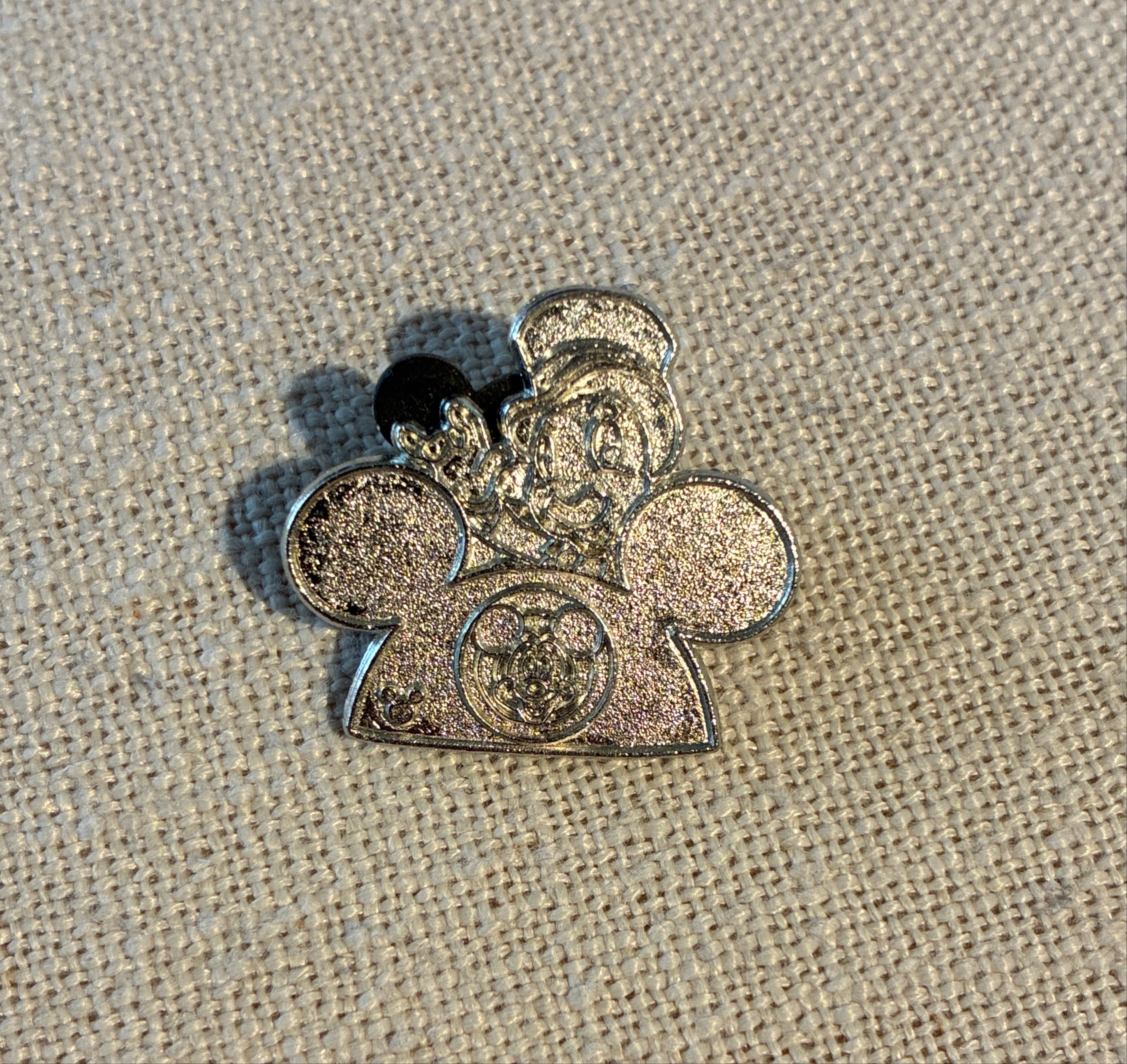 Chef Mickey Hidden Mickey Icon Pin front