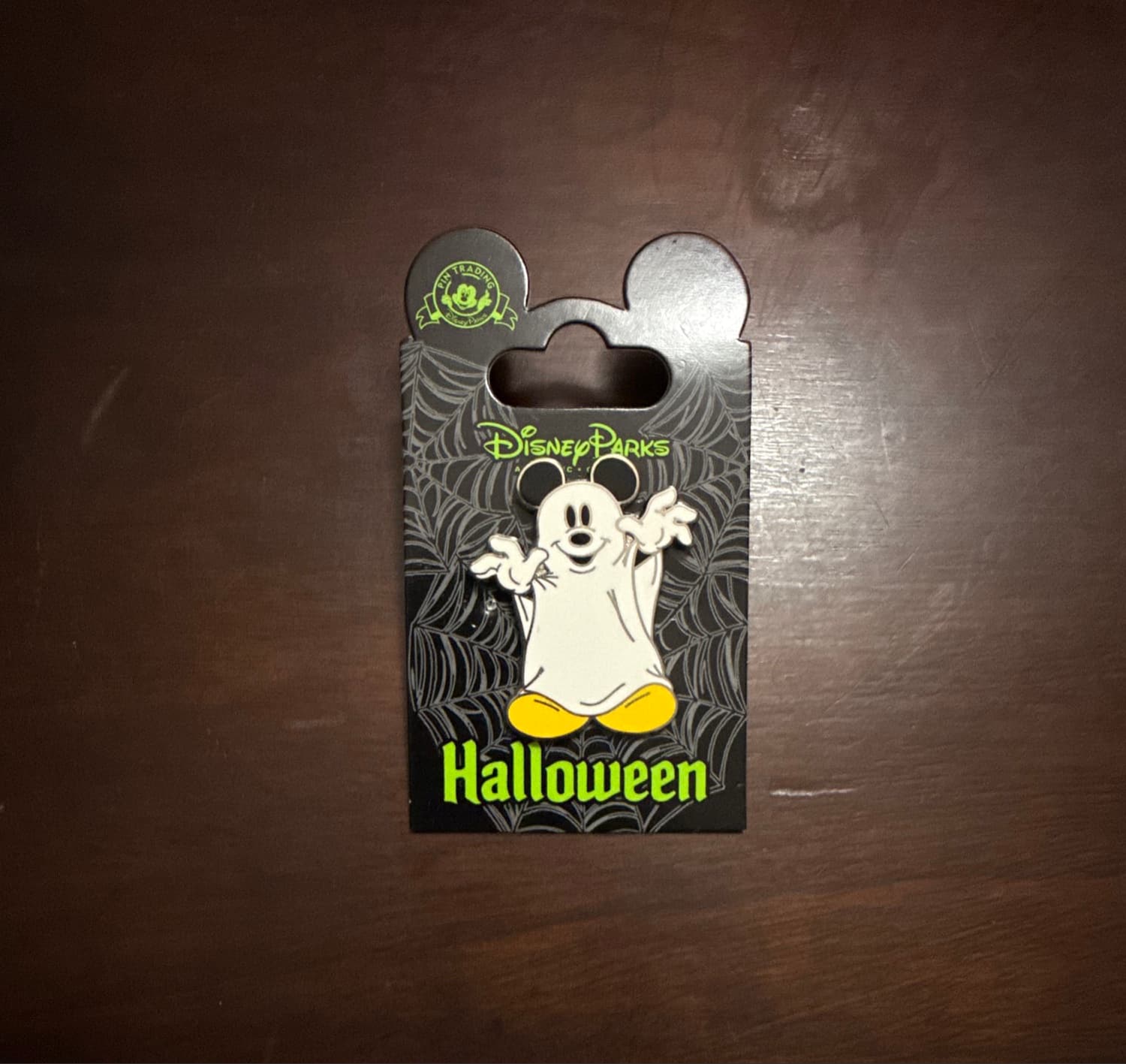 Mickey's Halloween Treat 2006 - Ghost Mickey front