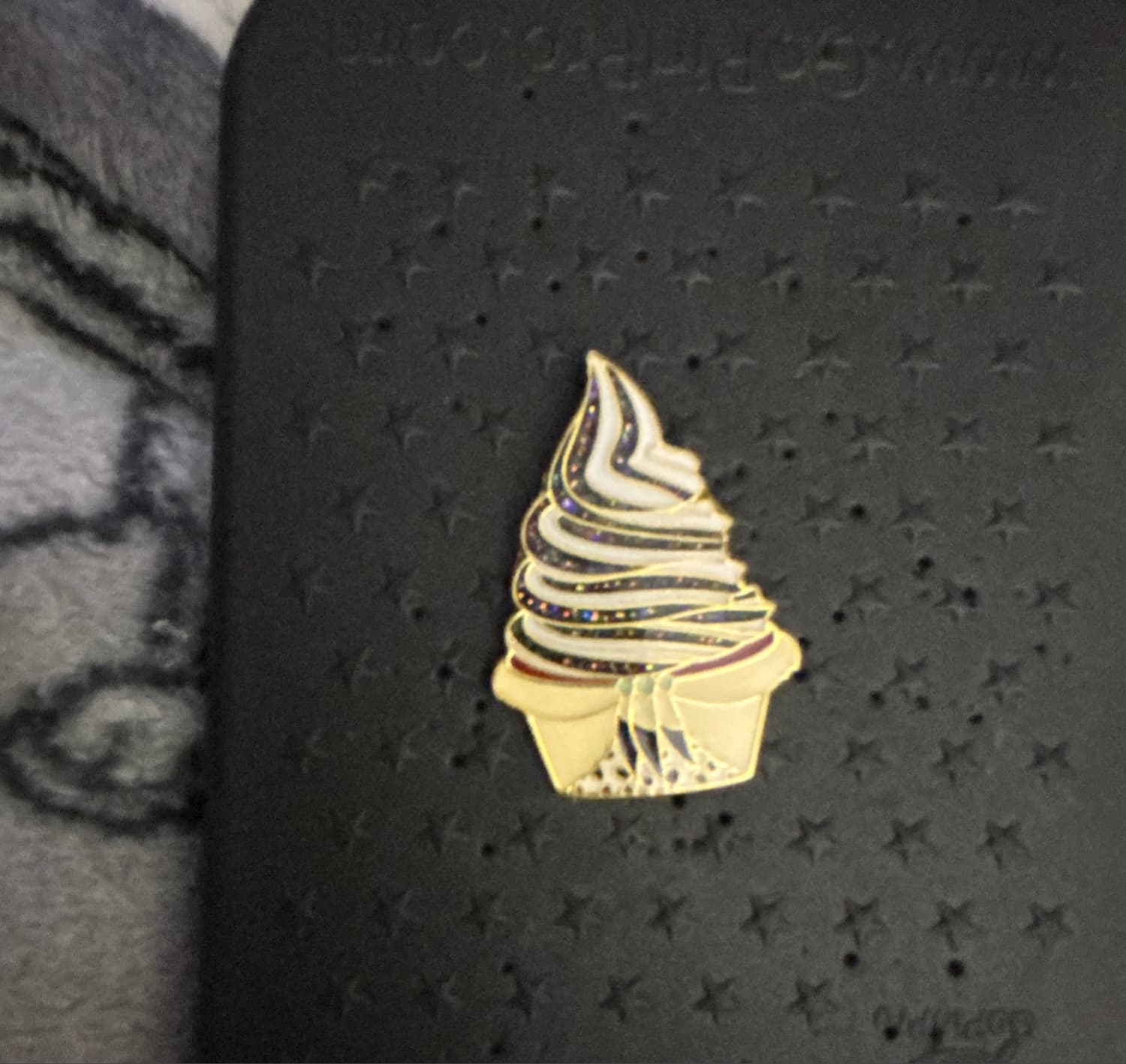 Cruella De Vil Soft Serve Pin - Disney Villains Character Soft Serve front