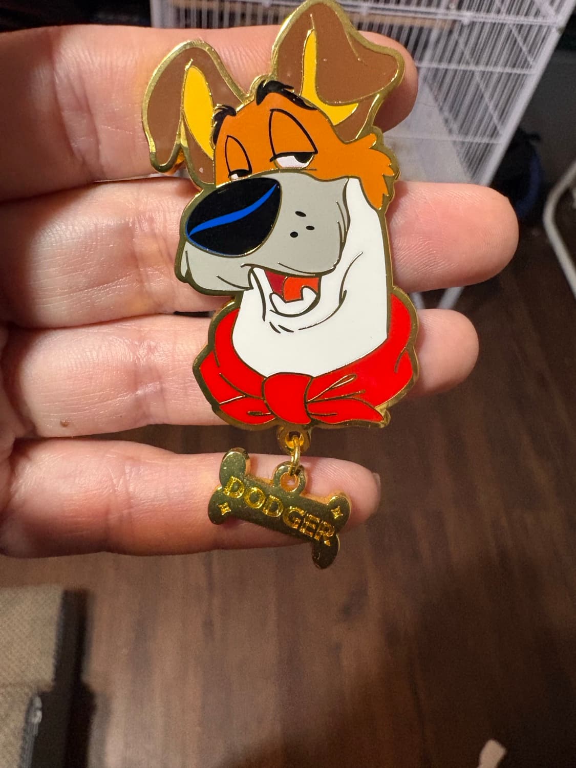 Dodger - Disney Cats & Dogs Dangle Collar Blind Box Enamel Pin front