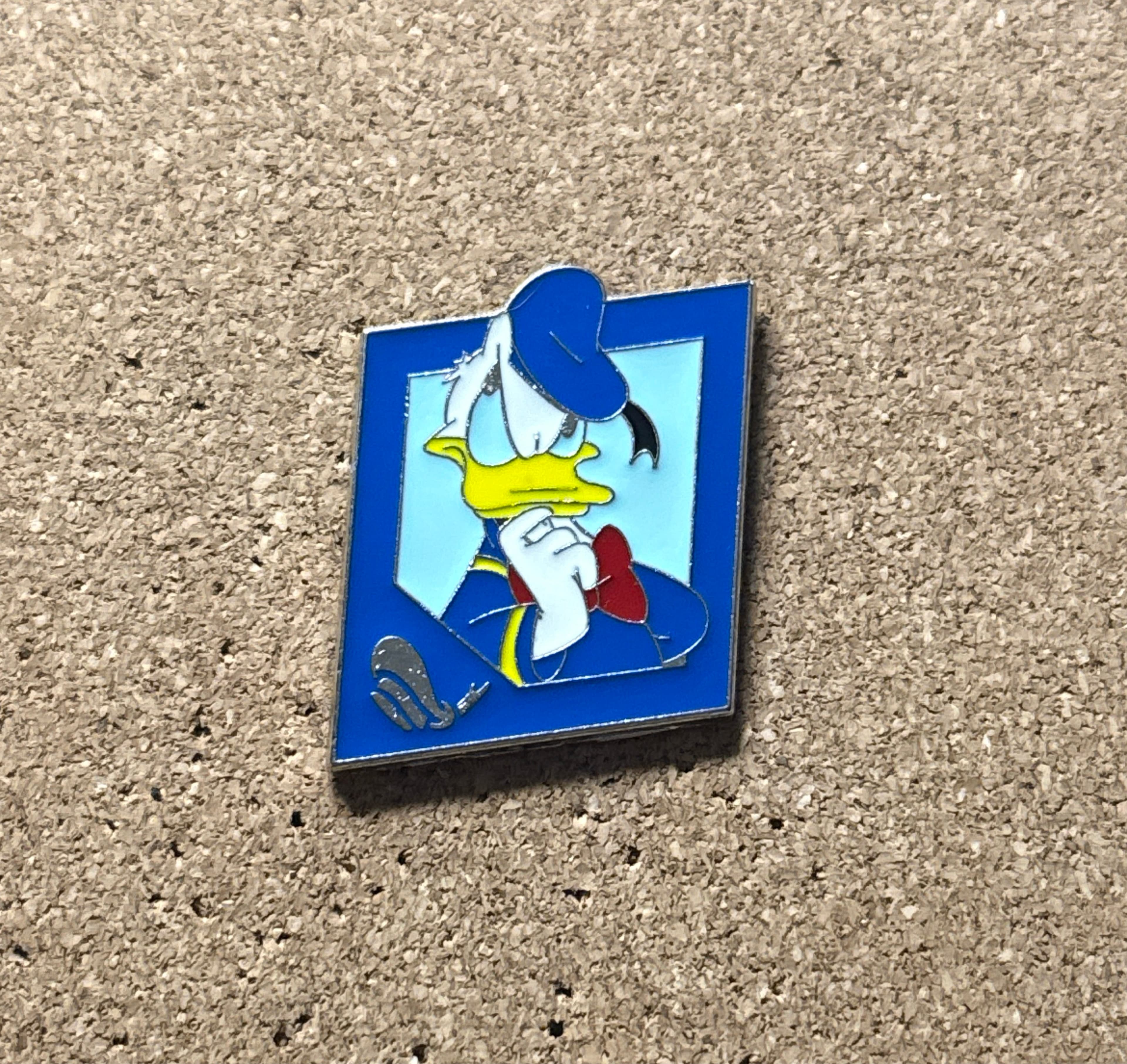 Donald Duck - Offset Frames with Symbols front