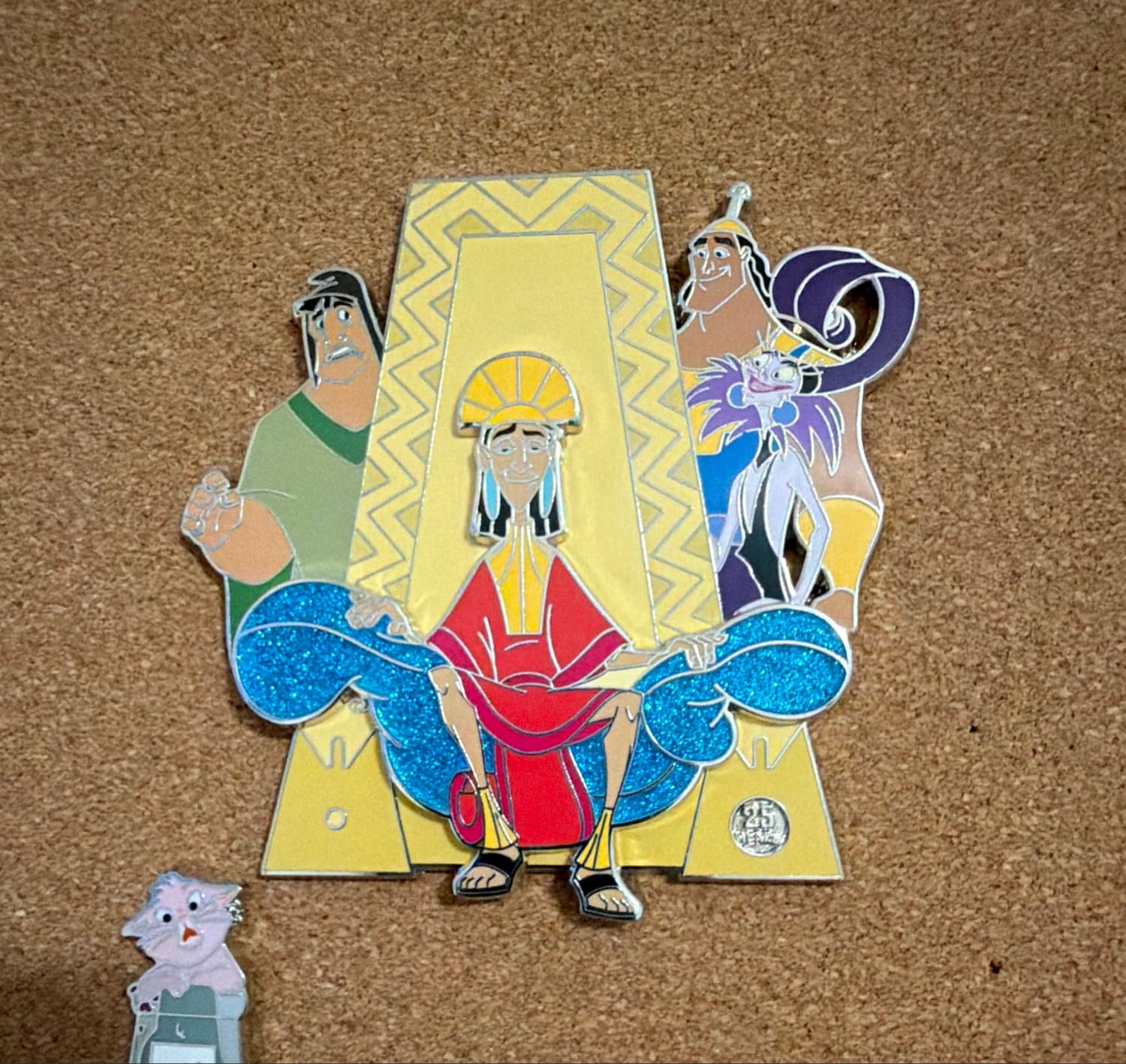 Kuzco's Throne Jumbo front