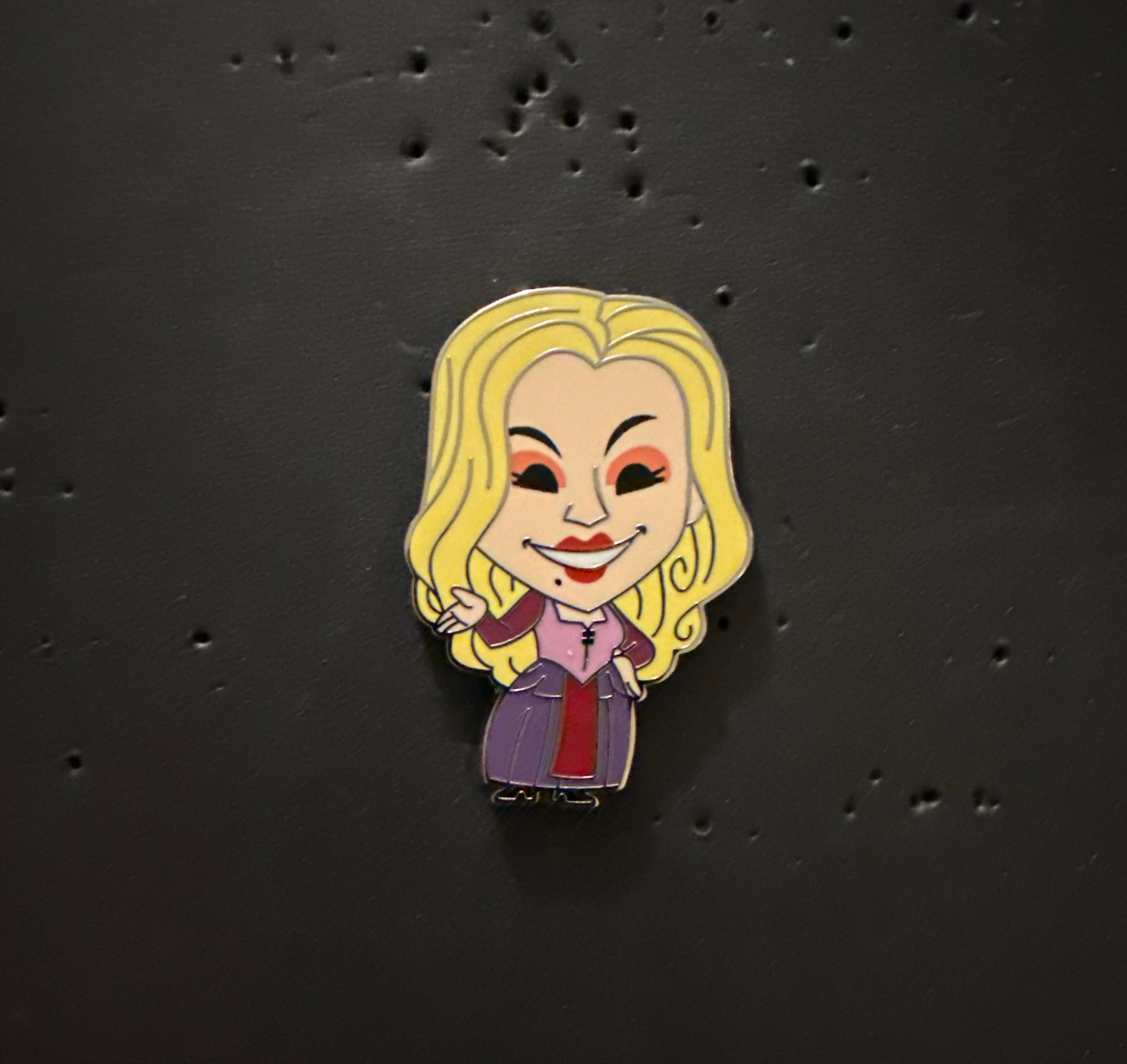 Mystery Cuties Collection - Sarah Sanderson - Hocus Pocus 30th Anniversary front