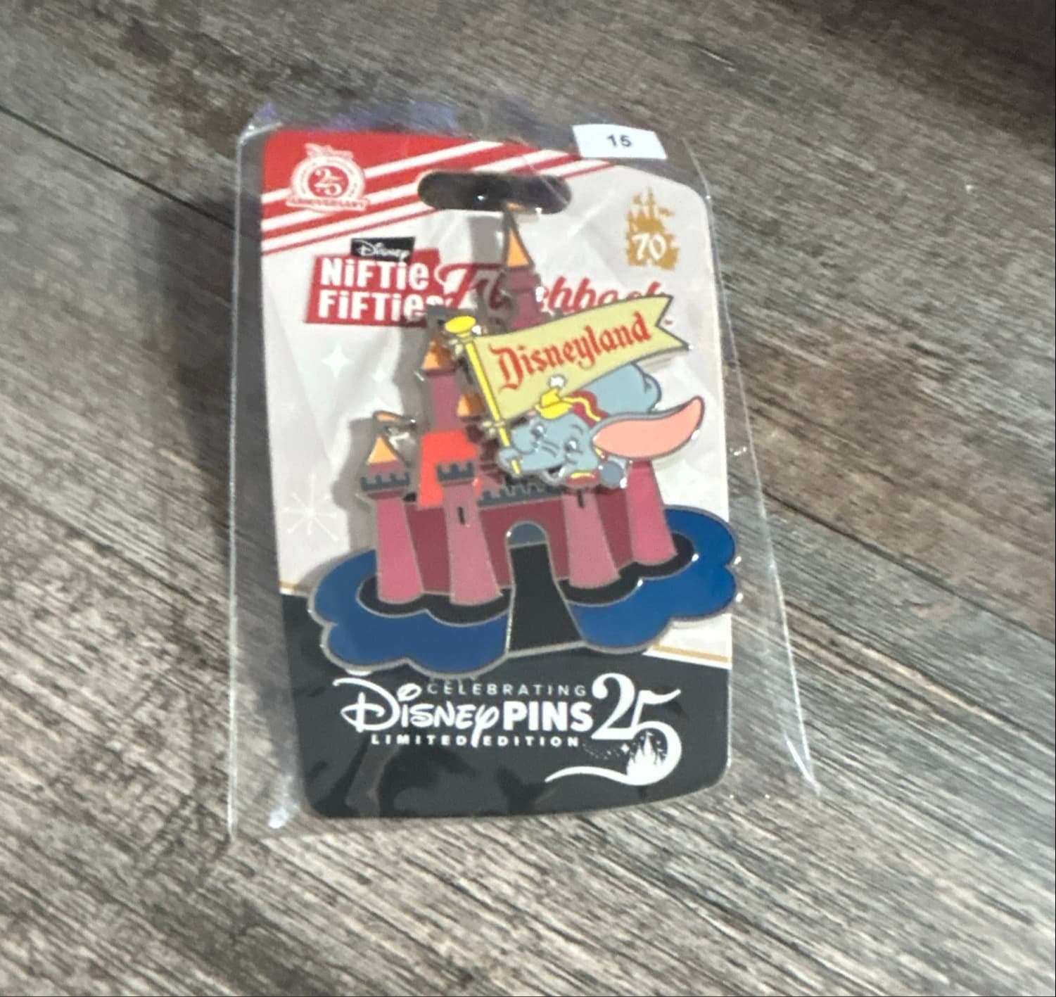 Niftie Fifties Flashback Pin Trading Celebration 2025: Classic Castle Characters - Dumbo front