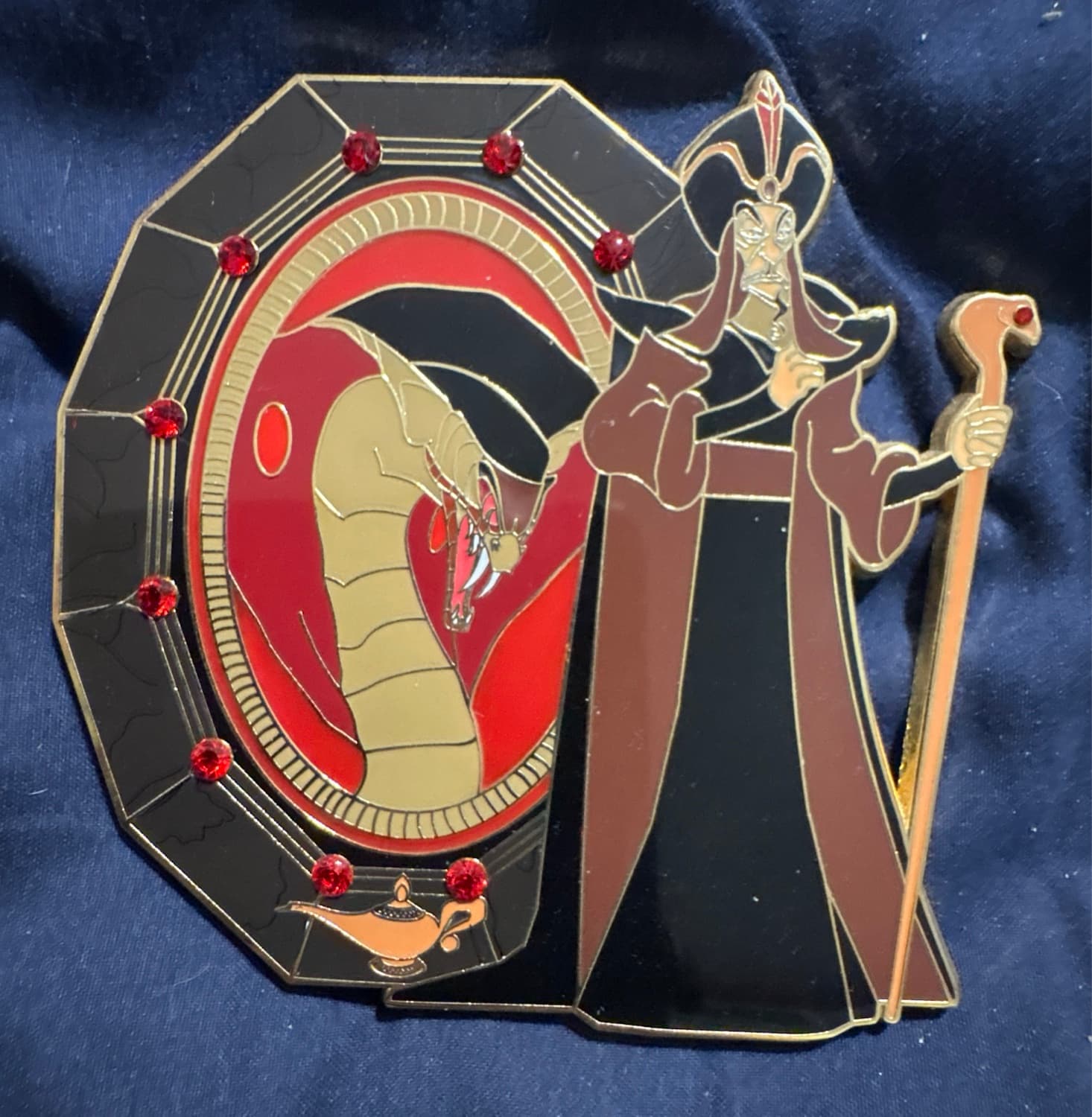 Jafar "Hollar" Jekyll & Hyde Pin front