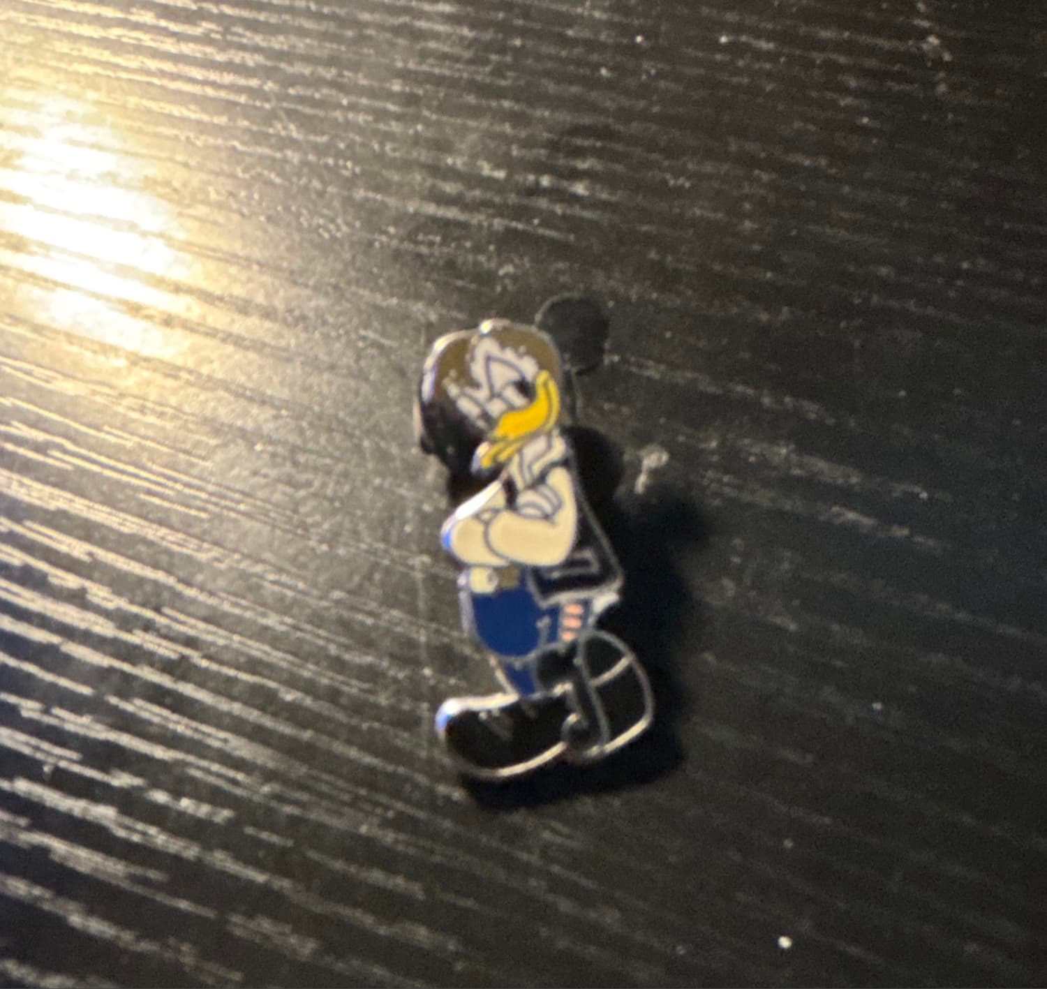 Donald Duck as Han Solo - Star Wars Mystery Pin Collection front