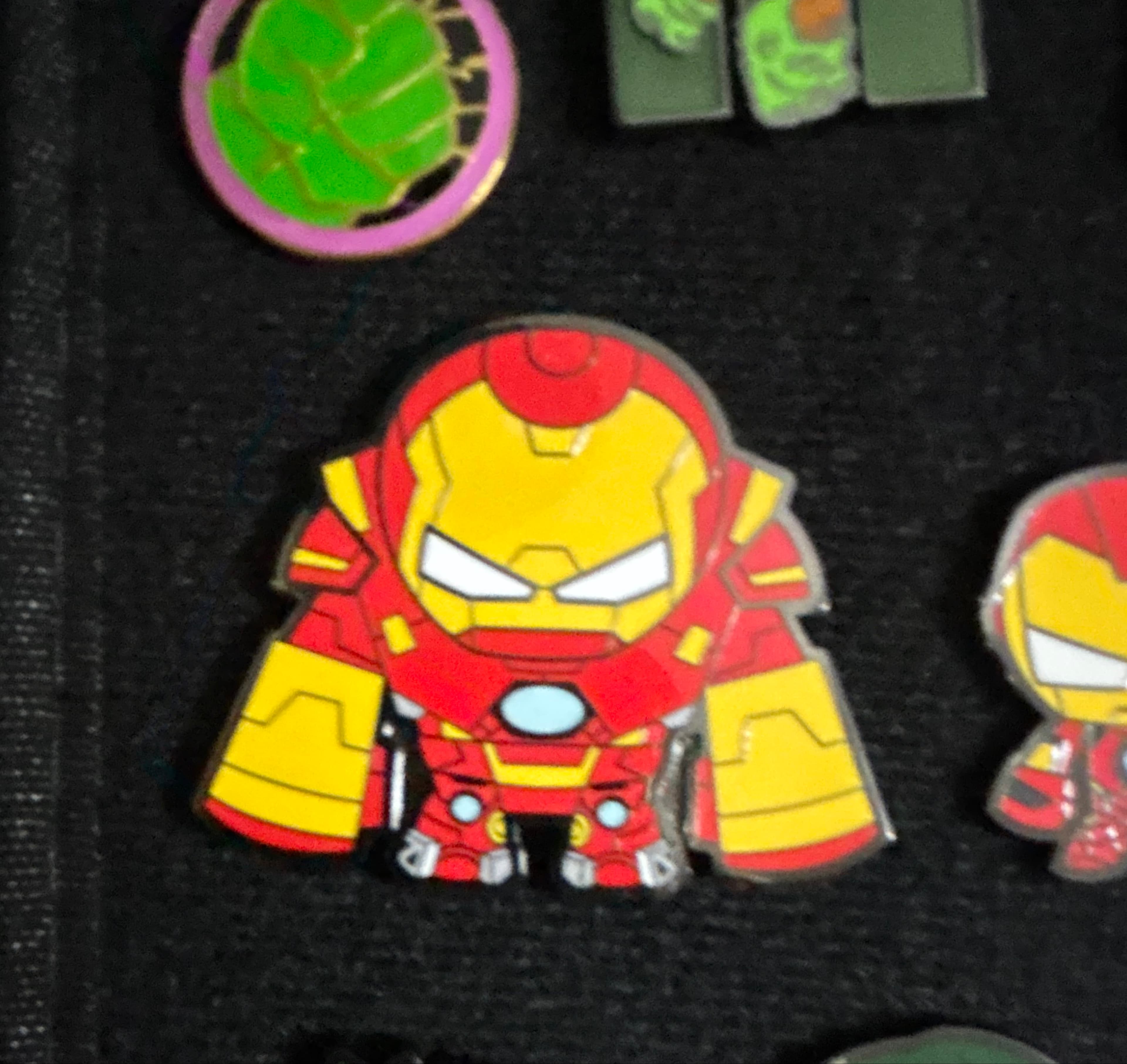 Iron Man Hulkbuster - Marvel Chibi Kawaii Mystery Pin front