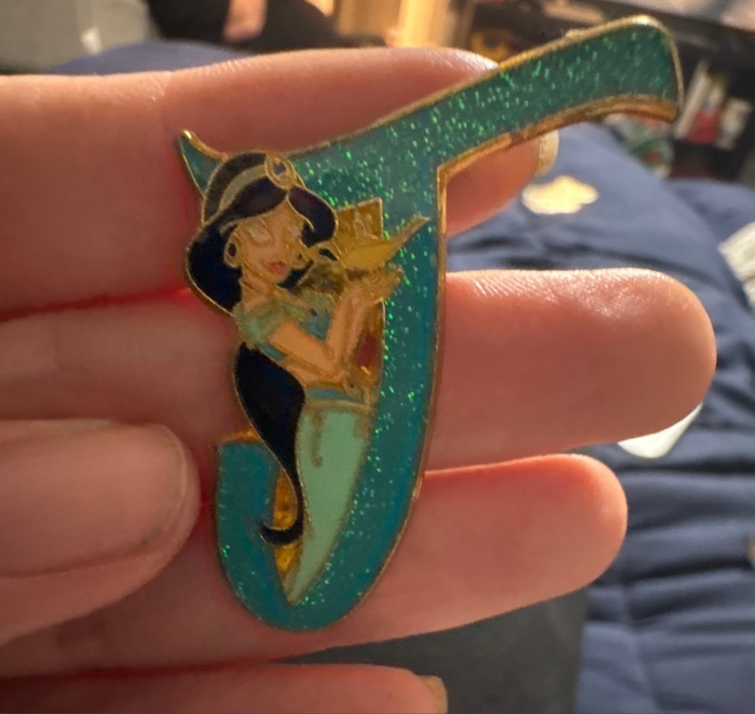 Disney Aladdin Letter J Initial Glittery Princess Jasmine Magic Lamp Pin front