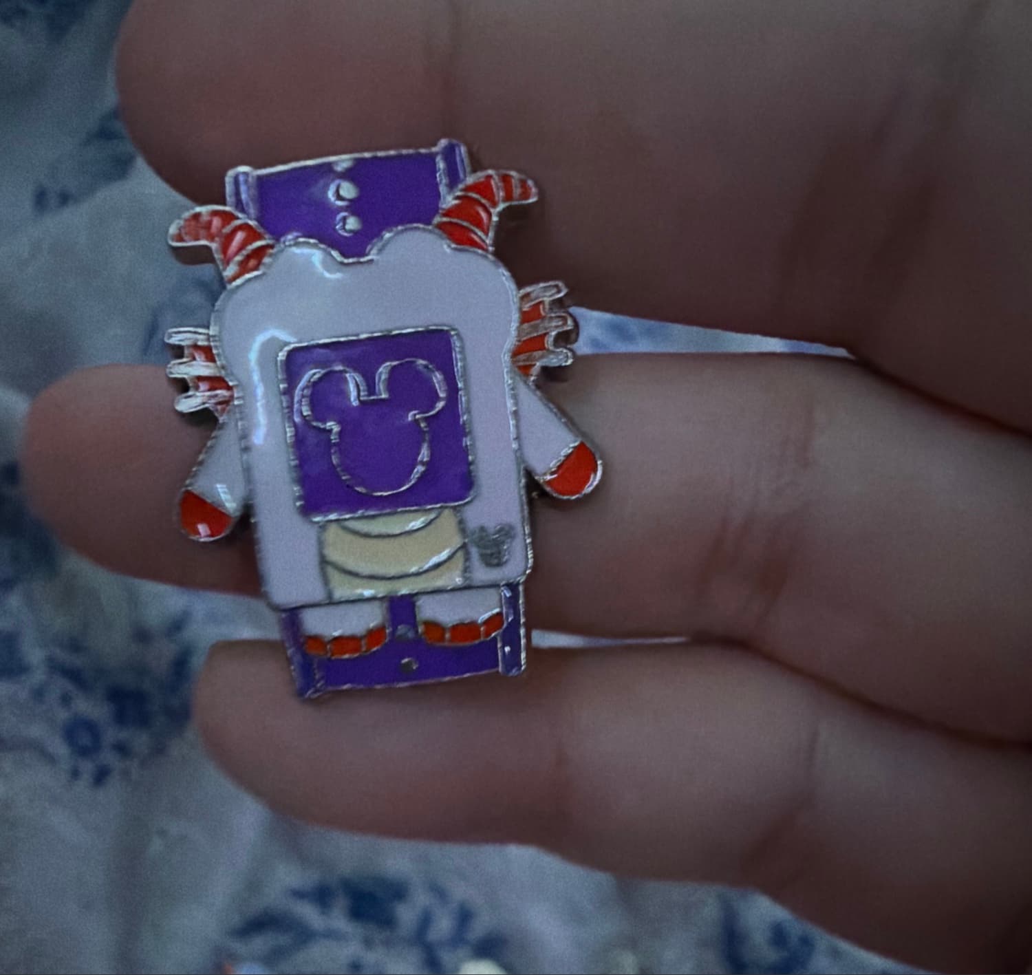 Figment Magic Bands Hidden Mickey Pin 3 of 5 front