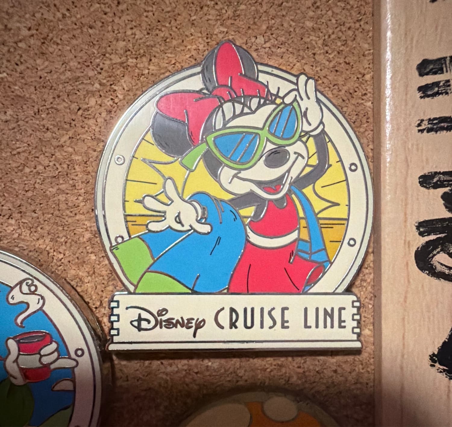 Disney Cruise Line 2025 Porthole Mystery Pin - Minnie Mouse with Sunglasses front