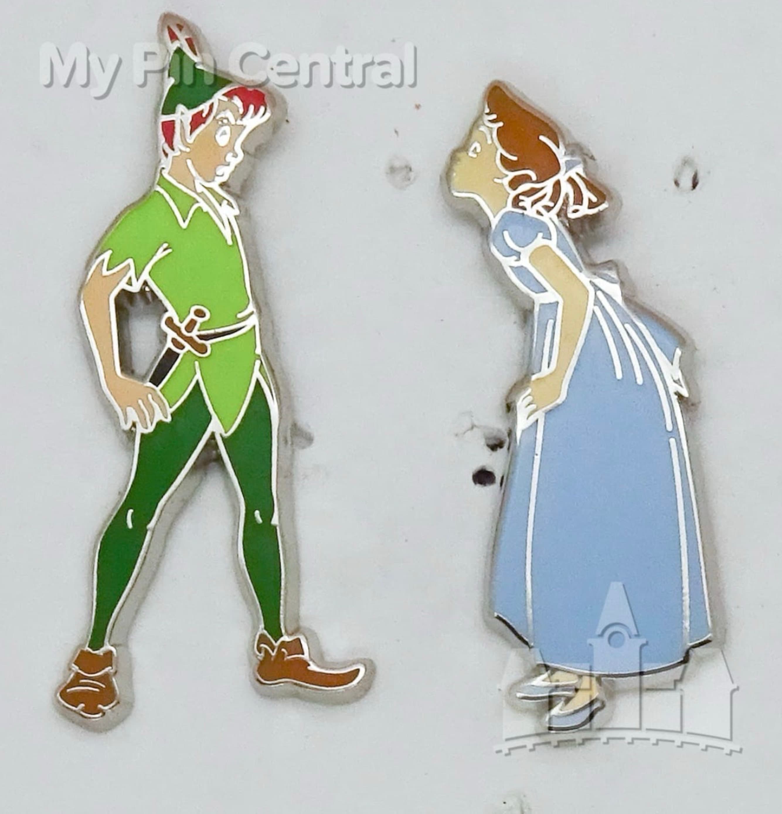 Peter Pan and Wendy Kissing Pin Set front