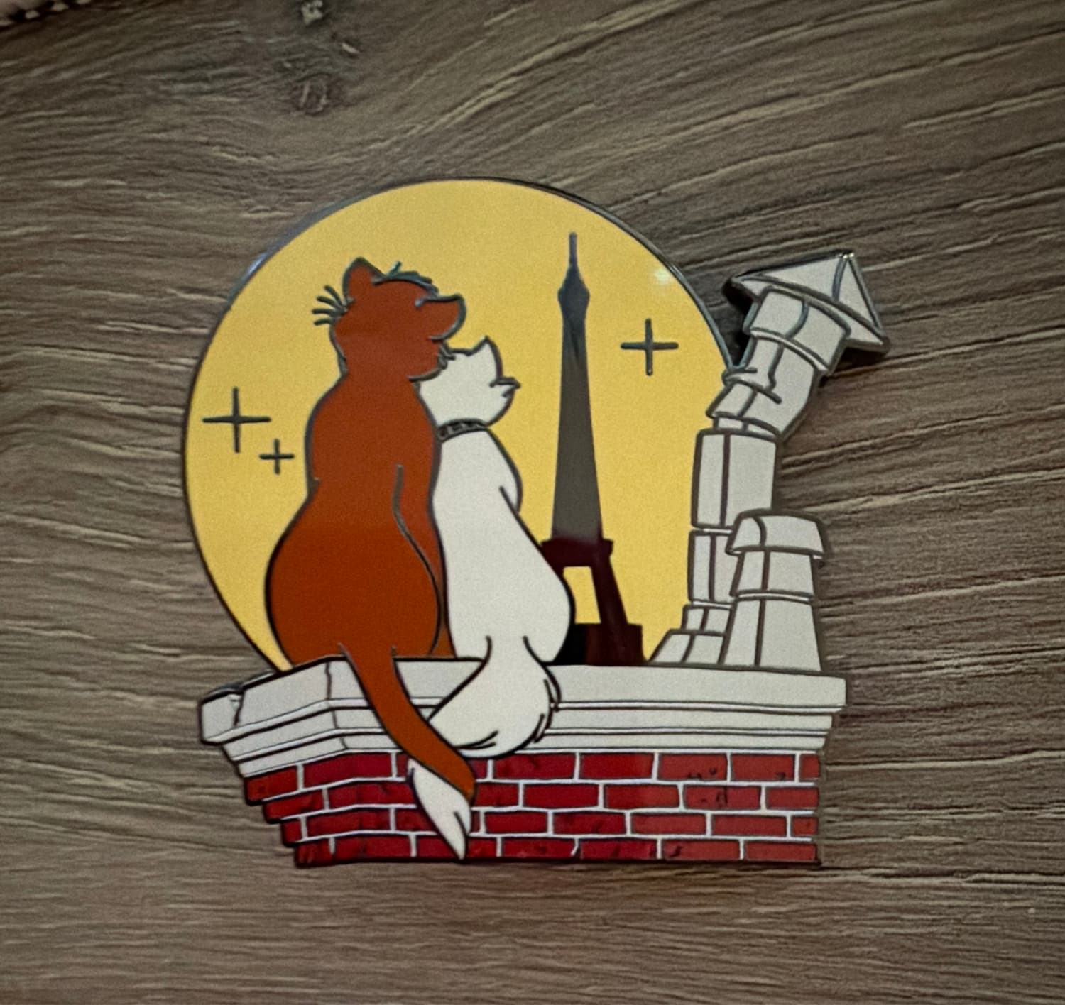 The Aristocats Duchess and O'Malley Eiffel Tower Paris Pin front