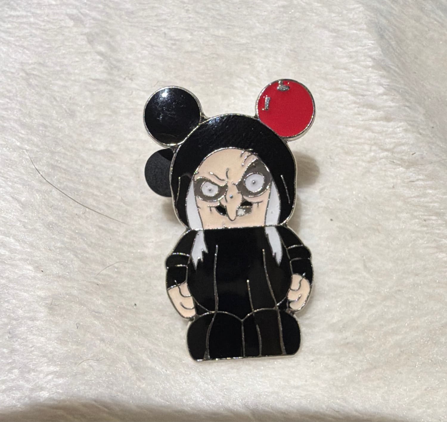 Old Hag (Wicked Queen) Mickey Icon with Red Apple Ear front