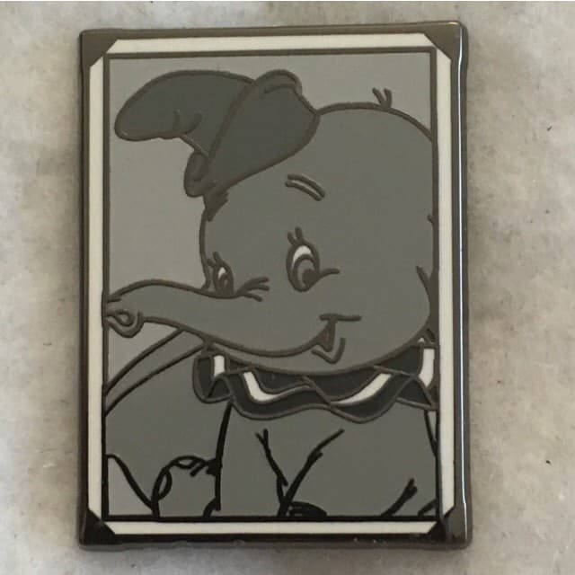 Black & White Photos - Dumbo front