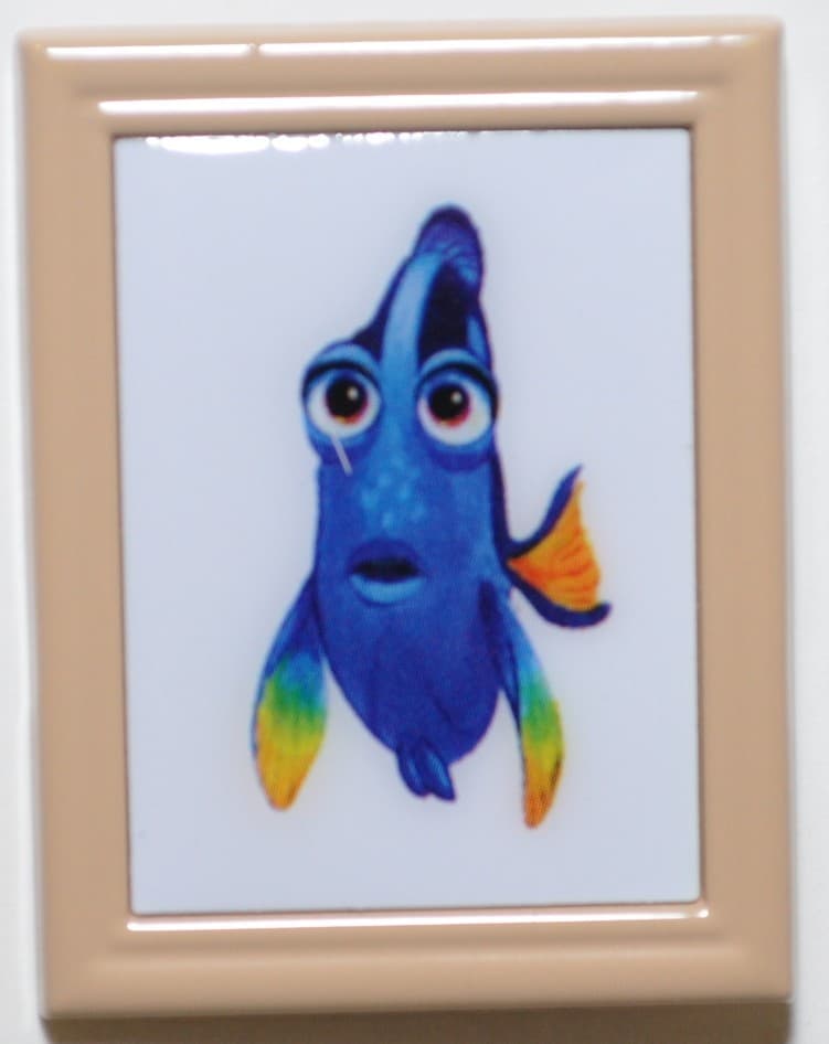 Pixar Animation Studios Framed Set - Finding Nemo - Dory front