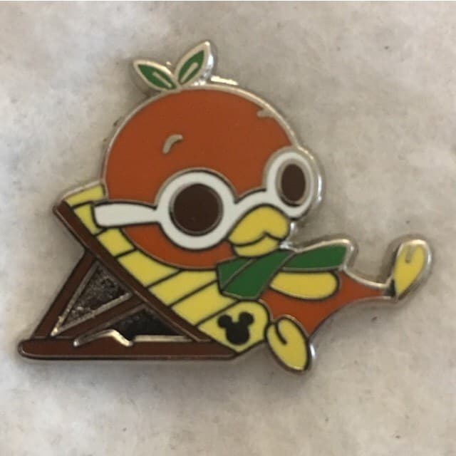 Hidden Mickey 2011 WDW - Orange Bird - Lounging front