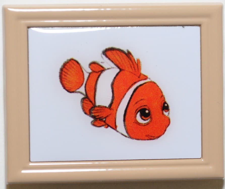 Pixar Animation Studios Framed Set - Finding Nemo - Nemo front