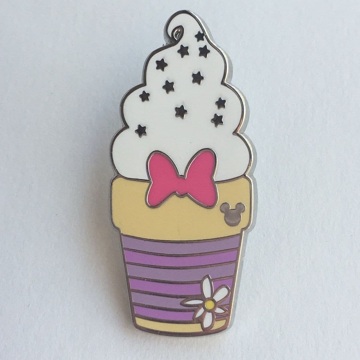 Hidden Mickey 2018 - Ice Cream - Daisy Duck front