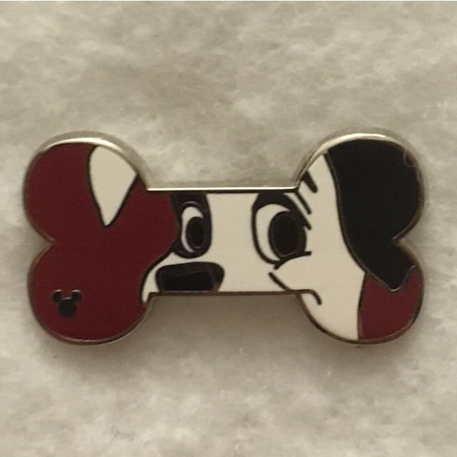 Hidden Mickey 2017 WDW - Dog Bones - Lucky front