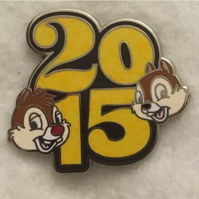 2015 Dated Booster Set - Chip and Dale front