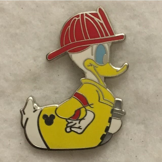 Hidden Mickey 2007 WDW - Donald Duck - Firefighter front