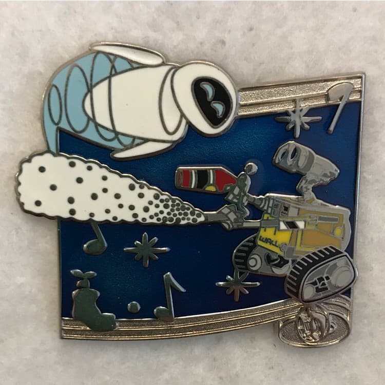 Date Night at Disneyland Park - Wall-E & Eve front