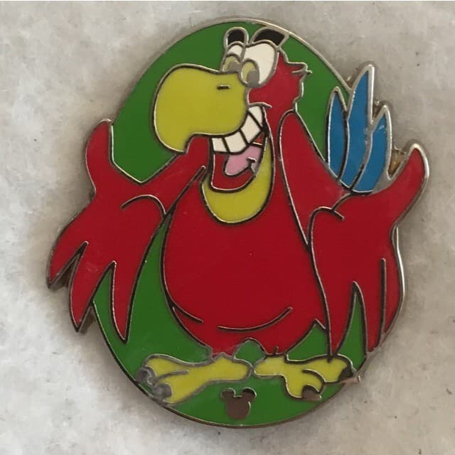 Hidden Mickey 2013 WDW - Birds - Iago front
