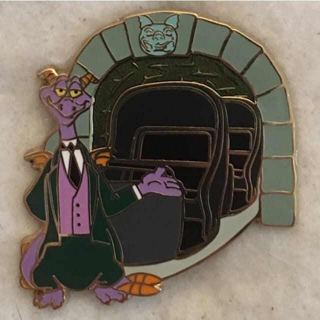 Haunted Mansion Maids & Butlers Mystery Set - Figment front