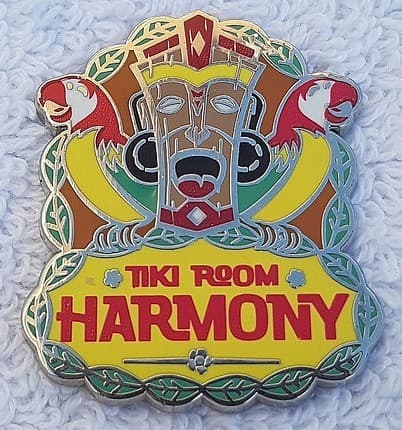 DLR Disney Mascots Mystery Set - Enchanted Tiki Room front