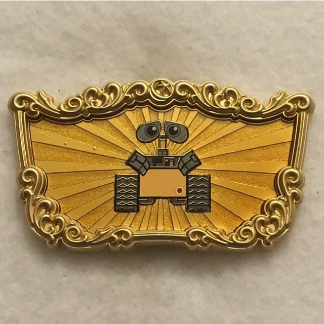 Pixar Pier Mystery Set - Wall-E front