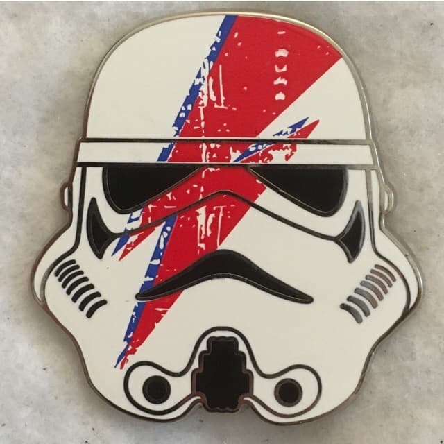 Stormtrooper Helmet Mystery Set - Lightning Bolt front