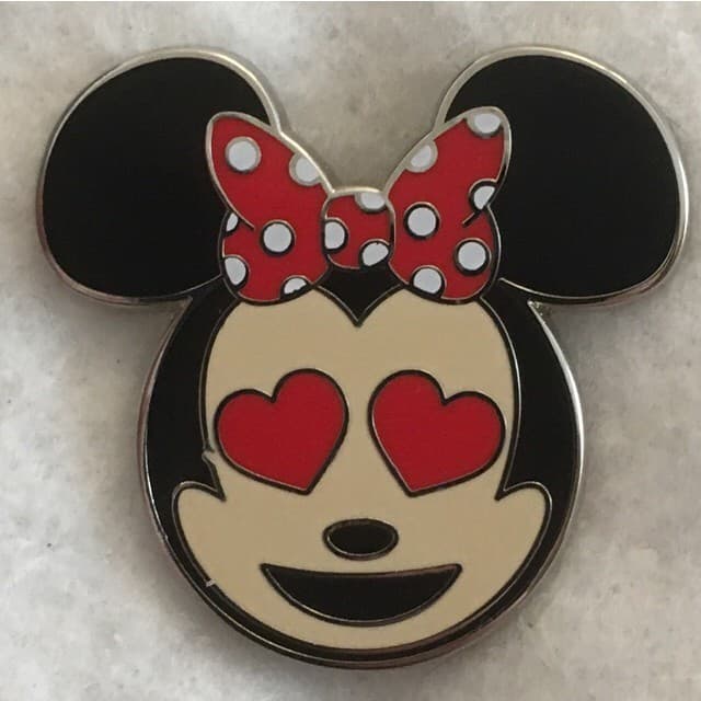 Emoji Blitz Booster Set - Minnie - Heart Eyes front