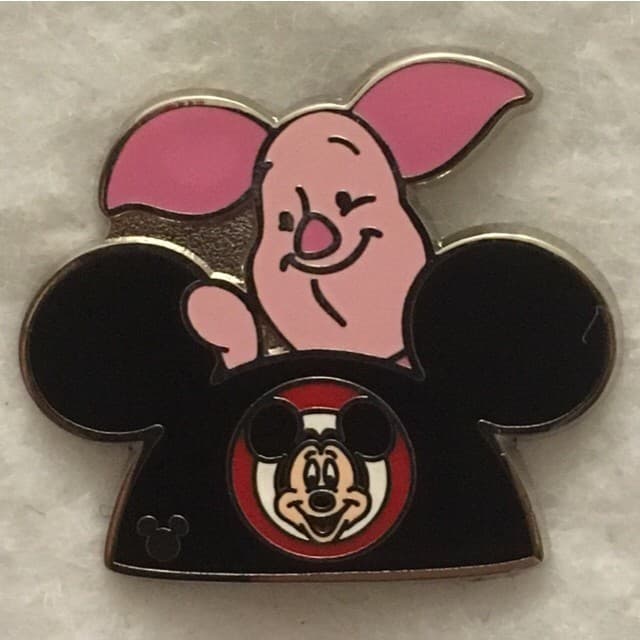 Hidden Mickey 2015 WDW - Ear Hats - Piglet front