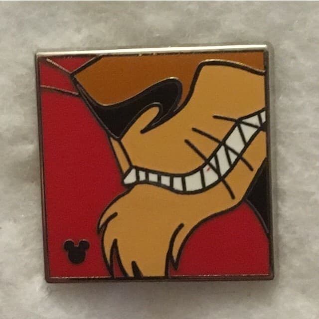Hidden Mickey 2017 - Faces - Scar front