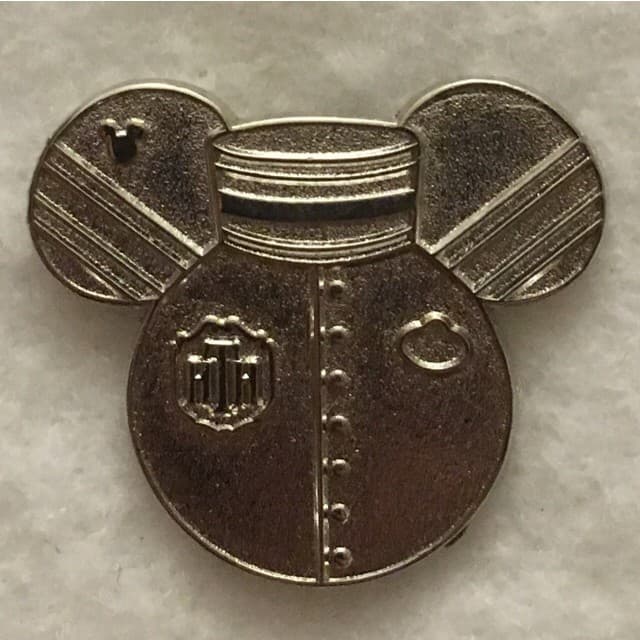 Hidden Mickey 2015 WDW - Costumes - Tower of Terror Chaser front