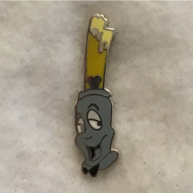 Hidden Mickey 2011 DLR - Fountains - Chaser front