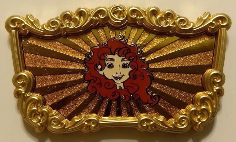 Pixar Pier Mystery Set - Merida front