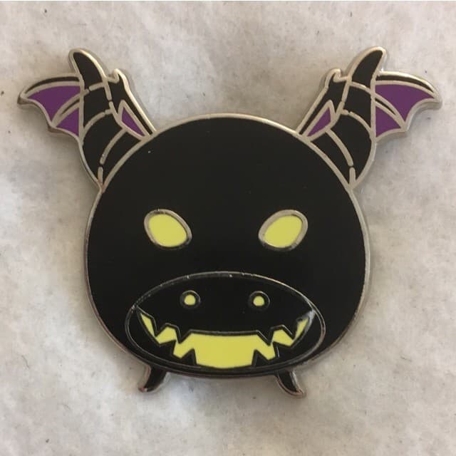 Tsum Tsum Villains Mystery Set - Maleficent front