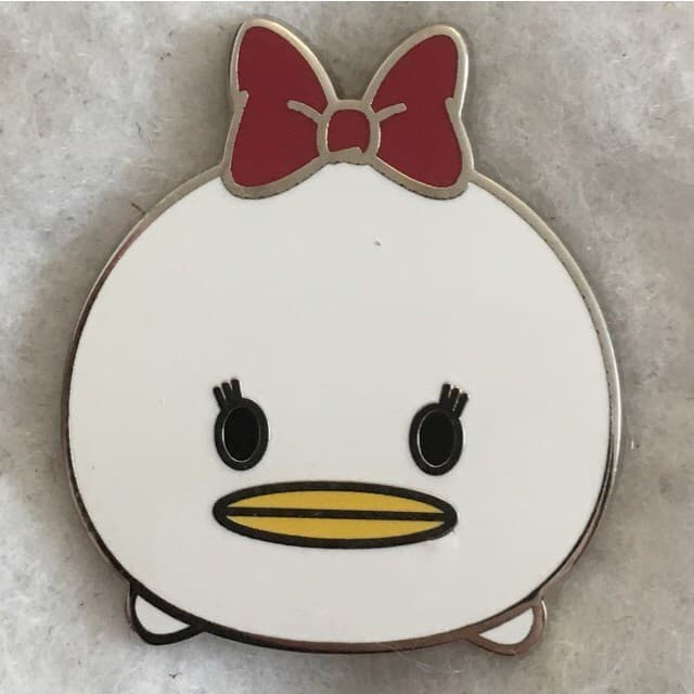 Tsum Tsum Christmas Mystery Set 1 - Daisy Duck front