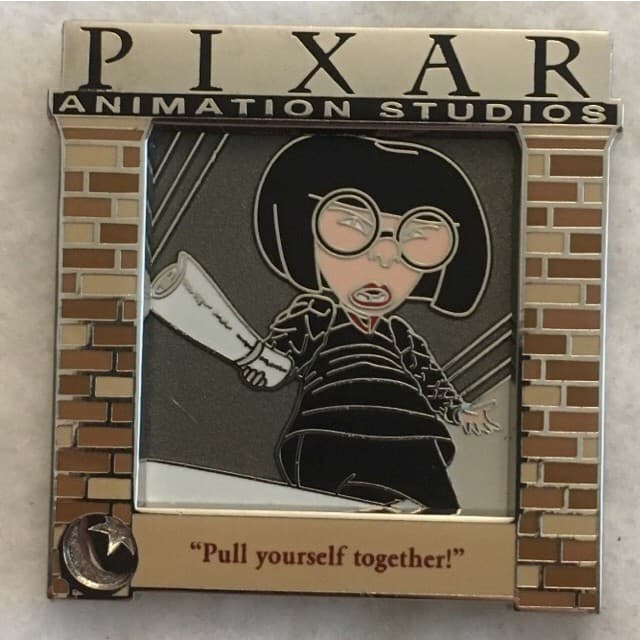 Pixar Movie Quotes Set - Edna Mode front