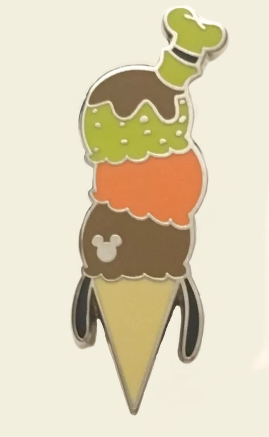 Hidden Mickey 2018 - Ice Cream - Goofy front