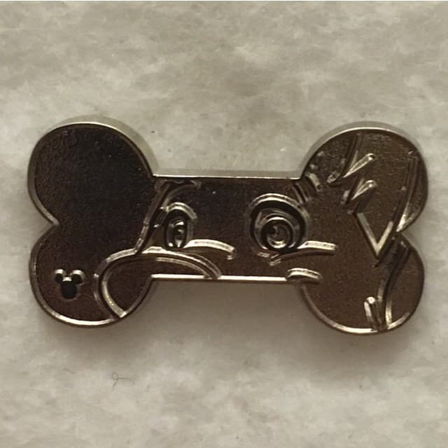 Hidden Mickey 2017 WDW - Dog Bones - Bolt Chaser front
